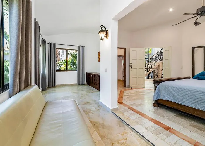 Marcaribe - Front In Soliman Bay, Tulum Villa