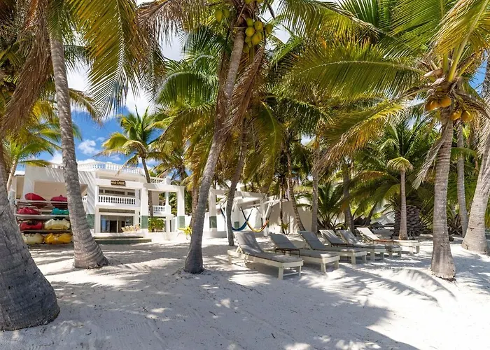 Marcaribe - Front In Soliman Bay, Tulum Villa Balcheil