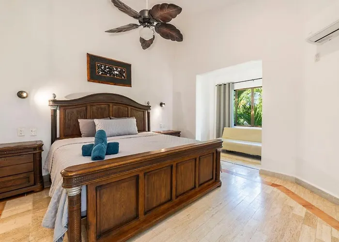Marcaribe - Front In Soliman Bay, Tulum Villa *